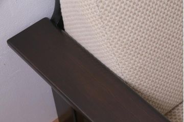 中古　北海道民芸家具　シックで上品な佇まいのトリプルソファ(3人掛けソファ、アームソファ)(R-037578)