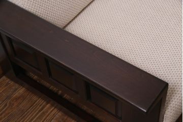 中古　北海道民芸家具　シックで上品な佇まいのトリプルソファ(3人掛けソファ、アームソファ)(R-037578)