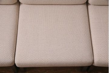 中古　北海道民芸家具　シックで上品な佇まいのトリプルソファ(3人掛けソファ、アームソファ)(R-037578)