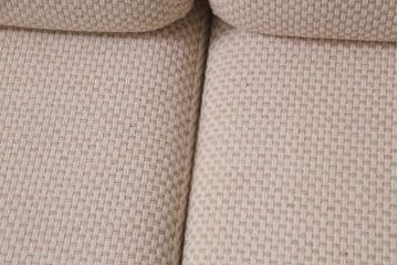 中古　北海道民芸家具　シックで上品な佇まいのトリプルソファ(3人掛けソファ、アームソファ)(R-037578)