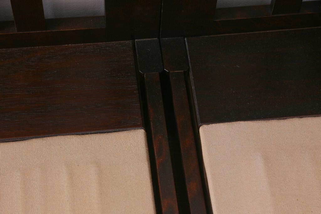 中古　北海道民芸家具　シックで上品な佇まいのトリプルソファ(3人掛けソファ、アームソファ)(R-037578)