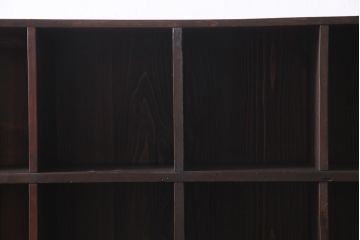 ラフジュ工房オリジナル　古材リメイク家具　2×4マス　収納とディスプレイが楽しめる壁掛けマス目棚(壁掛け収納棚、ウォールラック)(R-037579)
