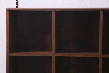 ラフジュ工房オリジナル　古材リメイク家具　2×4マス　収納とディスプレイが楽しめる壁掛けマス目棚(壁掛け収納棚、ウォールラック)(R-037580)
