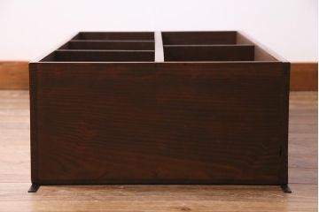 ラフジュ工房オリジナル　古材リメイク家具　ディスプレイが映えるレトロな壁掛け収納棚(ウォールシェルフ、ウォールラック、飾り棚)(R-037582)