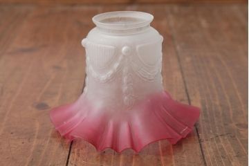 ビンテージ照明　フリルシェードがおしゃれなフランスヴィンテージのペンダントライト(天井照明)(R-037583)