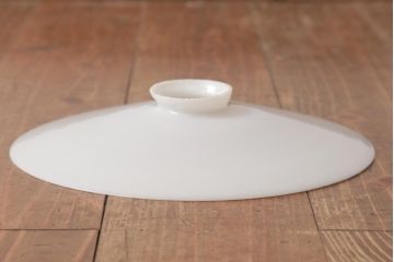 昭和レトロ照明　戦前　昔懐かしい平笠シェードのペンダントライト(吊り下げ照明、天井照明)(R-037584)