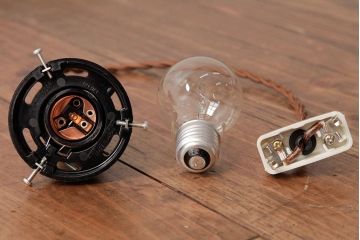 昭和レトロ照明　戦前　昔懐かしい平笠シェードのペンダントライト(吊り下げ照明、天井照明)(R-037584)