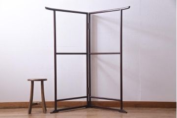 アンティーク雑貨　昭和中期　漆塗り　和モダンなインテリアにぴったりな衣桁(R-037599)