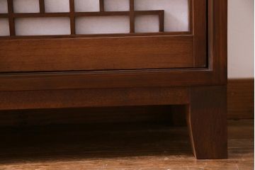 ラフジュ工房オリジナル　アンティーク建具リメイク　扇菊　こだわりの和空間づくりが叶う脚付きサイドボード(書院戸、組子、キャビネット)(R-037605)