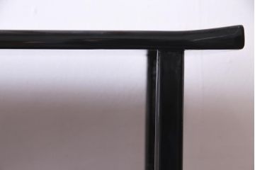 中古　山水図　和の空間を高める漆塗り風の茶棚(飾り棚)(R-037608)