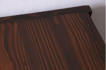 アンティーク家具　前面ケヤキ材　和製アンティークの木製脚付きキャビネット(戸棚、収納棚)(R-037612)