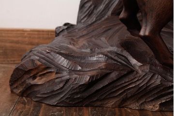 アンティーク雑貨　明治大正期　在銘　虎　木彫(作家物、置き物、ディスプレイ雑貨)(R-037615)