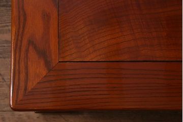 ビンテージ家具　総ケヤキ材　美しい杢目が楽しめる上品な座卓(ローテーブル)(R-037621)