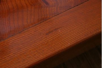 ビンテージ家具　総ケヤキ材　美しい杢目が楽しめる上品な座卓(ローテーブル)(R-037621)