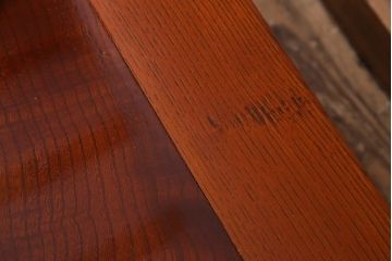 ビンテージ家具　総ケヤキ材　美しい杢目が楽しめる上品な座卓(ローテーブル)(R-037621)