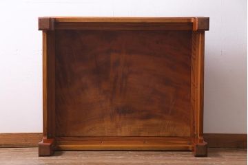 ビンテージ家具　総ケヤキ材　美しい杢目が楽しめる上品な座卓(ローテーブル)(R-037621)