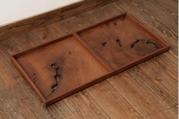 アンティーク雑貨　古民具　総ケヤキ材　美しい杢目が楽しめるお盆2枚セット(トレー、角盆)(R-037630)