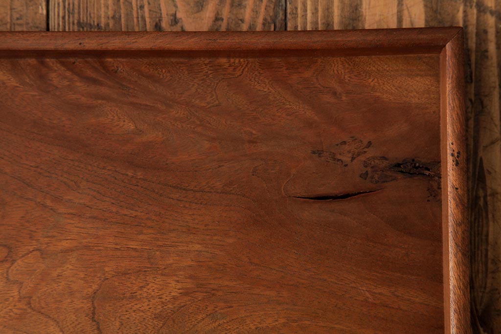 アンティーク雑貨　古民具　総ケヤキ材　美しい杢目が楽しめるお盆2枚セット(トレー、角盆)(R-037632)