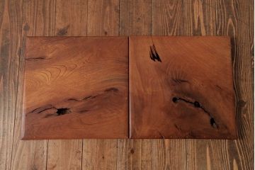 アンティーク雑貨　古民具　総ケヤキ材　美しい杢目が楽しめるお盆2枚セット(トレー、角盆)(R-037633)