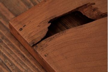 アンティーク雑貨　古民具　総ケヤキ材　美しい杢目が楽しめるお盆2枚セット(トレー、角盆)(R-037634)