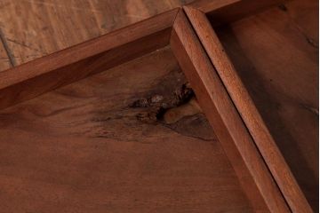 アンティーク雑貨　古民具　総ケヤキ材　美しい杢目が楽しめるお盆2枚セット(トレー、角盆)(R-037636)