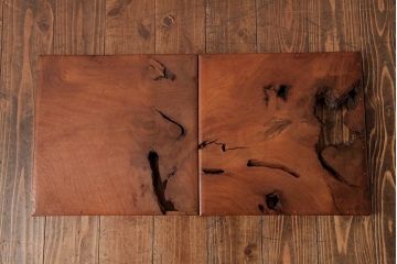 アンティーク雑貨　古民具　総ケヤキ材　美しい杢目が楽しめるお盆2枚セット(トレー、角盆)(R-037637)