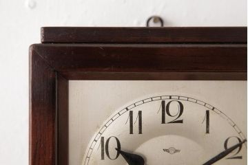 アンティーク雑貨　ドイツ　キンツレ(KIENZLE)　シンプルモダンな手巻き式振り子時計(柱時計、掛け時計、古時計)(R-037643)