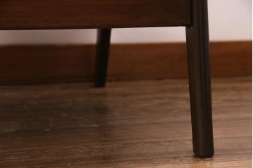 ビンテージ家具　和製ビンテージ　渋さの中に上品さが漂う1人掛けソファ(アームソファ)(R-037647)