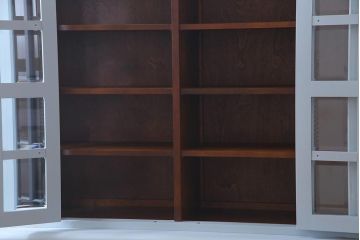 リメイク家具 中古 北海道民芸家具 爽やかなペイントカラーのレトロな食器棚(収納棚、キャビネット)(R-037654)