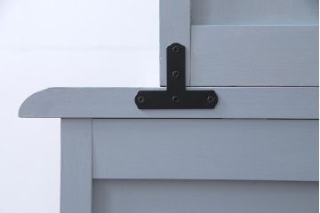 リメイク家具 中古 北海道民芸家具 爽やかなペイントカラーのレトロな食器棚(収納棚、キャビネット)(R-037654)