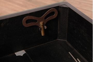 昭和レトロ雑貨　セイコー(SEIKO)　手巻き式　21DAY　レトロなツートンカラーのペイント柱時計(掛け時計、振り子時計)(R-037662)