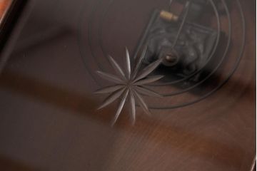 アンティーク雑貨　トレードマークSY　鈴木芳太郎製　手巻き　クラシカルなゼンマイ式振り子時計(掛時計、柱時計)(R-037667)