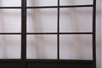 アンティーク家具　昭和初期　シックなインテリアと相性の良いガラス戸2枚セット(引き戸、建具)(R-037672)