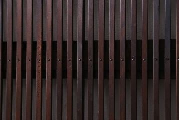 アンティーク建具　裏障子枠付き　当店オリジナルガラス　市松模様がモダンな格子戸2枚セット(建具、引き戸、ガラス帯戸)(R-037673)