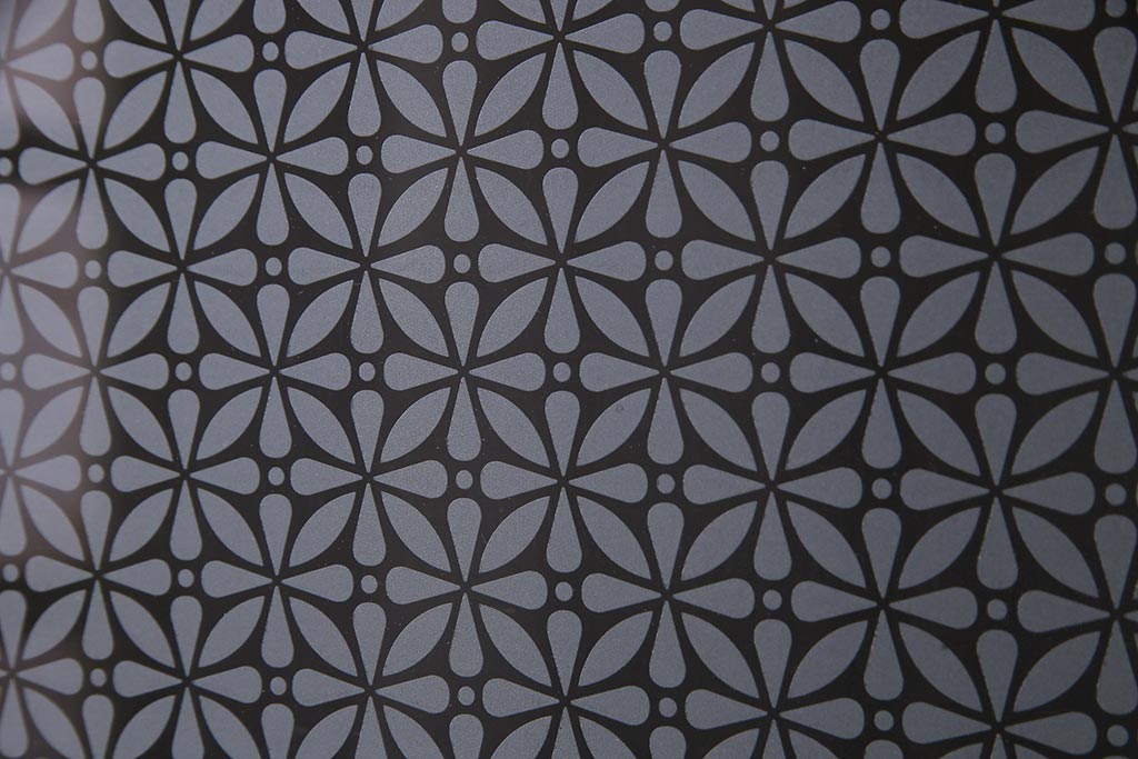 アンティーク建具　当店オリジナルガラス　色ガラスがアクセントの大正ロマンに合う格子戸2枚セット(ガラス帯戸、引き戸、建具)(R-037678)