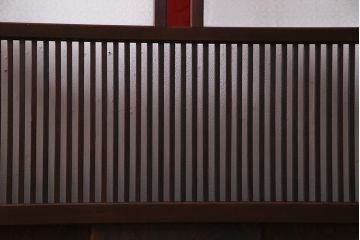 アンティーク建具　当店オリジナルガラス　色ガラスがアクセントの大正ロマンに合う格子戸2枚セット(ガラス帯戸、引き戸、建具)(R-037678)