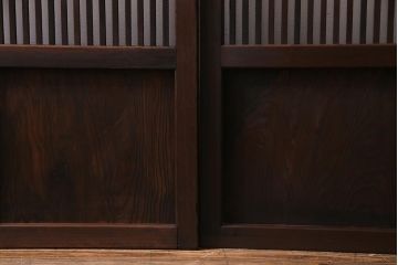 アンティーク建具　当店オリジナルガラス　色ガラスがアクセントの大正ロマンに合う格子戸2枚セット(ガラス帯戸、引き戸、建具)(R-037678)