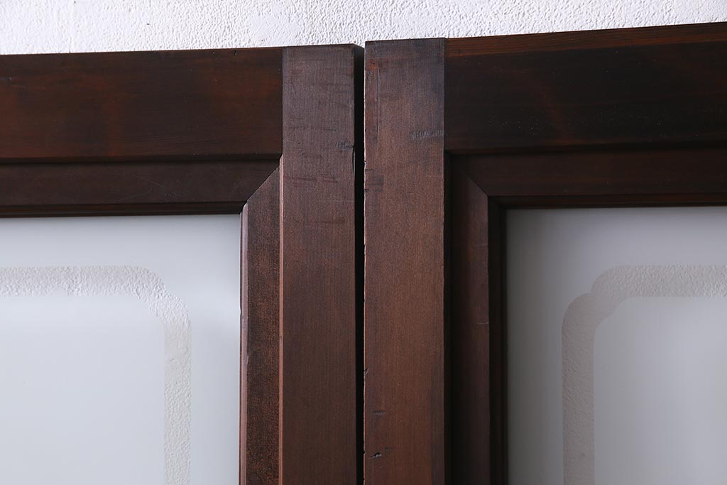 アンティーク建具　当店オリジナルガラス　高級品　シックな空間にぴったりな上手物のガラス戸2枚セット(建具、引き戸)(R-037681)