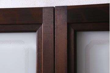 アンティーク建具　当店オリジナルガラス　高級品　シックな空間にぴったりな上手物のガラス戸2枚セット(建具、引き戸)(R-037681)