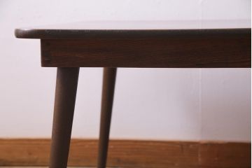 レトロ家具　ちゃぶ台リメイク　栓材　味のあるシンプルなセンターテーブル(ローテーブル)(R-037694)