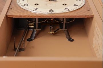 アンティーク雑貨　精工舎(SEIKOSHA、セイコー)　ミッドセンチュリーにぴったりなゼンマイ式柱時計(掛け時計、振り子時計)(R-037697)