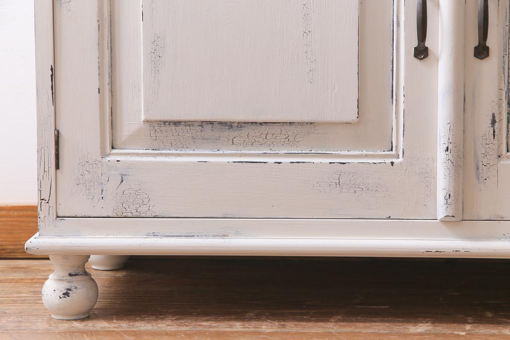 シャビーシックなキャビネット リメイク品 シャビーシックな