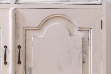 リメイク家具　フランスアンティーク　シャビーシックな雰囲気が魅力のペイントサイドボード(キャビネット、収納棚)(R-037705)