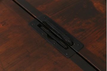 アンティーク家具　和製アンティーク　桐材・杉材　丸金具が目を引く重ね箪笥(衣装箪笥、和タンス、桐箪笥、桐たんす)(R-037706)