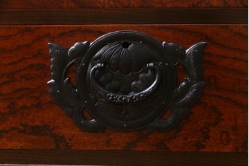 中古　岩谷堂箪笥　棚板リメイク　衣装盆付き　2WAYタンス(キャビネット、サイドボード、チェスト、収納棚)(R-037707)