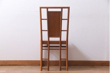 中古　唐木材　菊の図　象嵌風意匠とフレームのデザインが目を引くダイニングチェア(椅子)(R-037710)