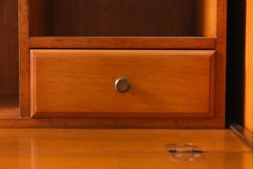 中古　横浜クラシック家具　ダニエル(Daniel)　アーリーアメリカン　ライティングビューロー(デスク、机、在宅ワーク、在宅用チェスト)(R-037715)