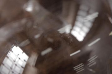 中古　HARIO(ハリオ)　10000　直径26cm　五ツ口フラスコ・スタンド付き(丸底フラスコ、実験器具、ディスプレイ)(R-037718)