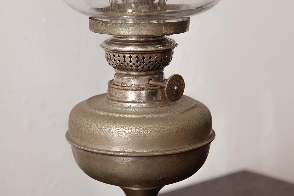 アンティーク雑貨　佐々木硝子　切子ガラスがおしゃれな大正ロマン香るオイルランプ(卓上ランプ、洋燈)(R-037719)