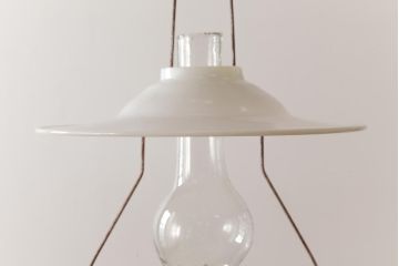 アンティーク雑貨　5分芯　レトロ　乳白色シェードのオイルランプ(吊りランプ、ディスプレイ)(R-037723)